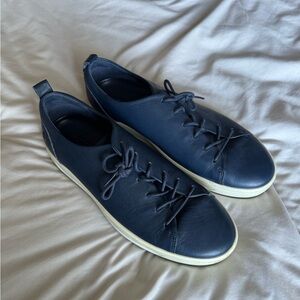 Ecco Men's Dark Blue Leather Sneakers